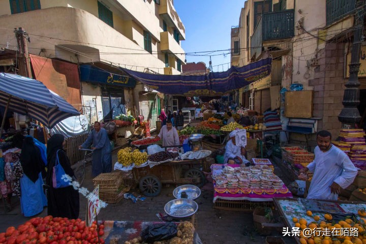沙漠地区地下水严重匮乏,沙漠地区生活用水