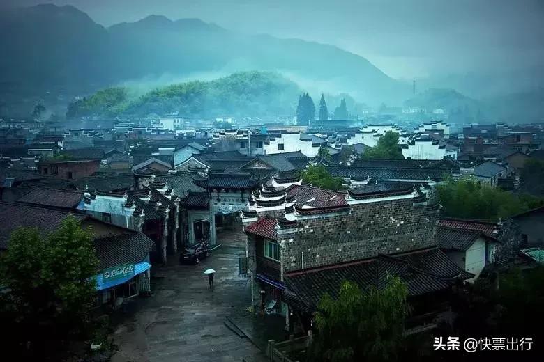 走遍所有古镇,走遍中国最美的十个城市