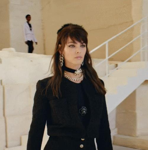 香奈儿盲盒最好的,香奈儿盲盒内容