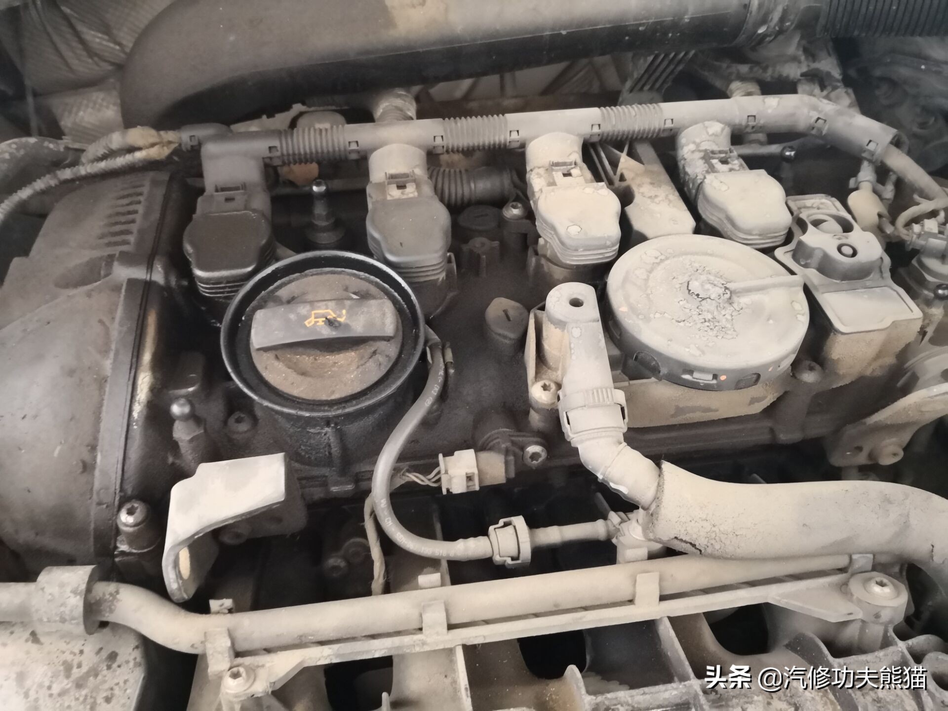 大众途观发动机烧机油维修多少钱,2010款大众途观严重烧机油