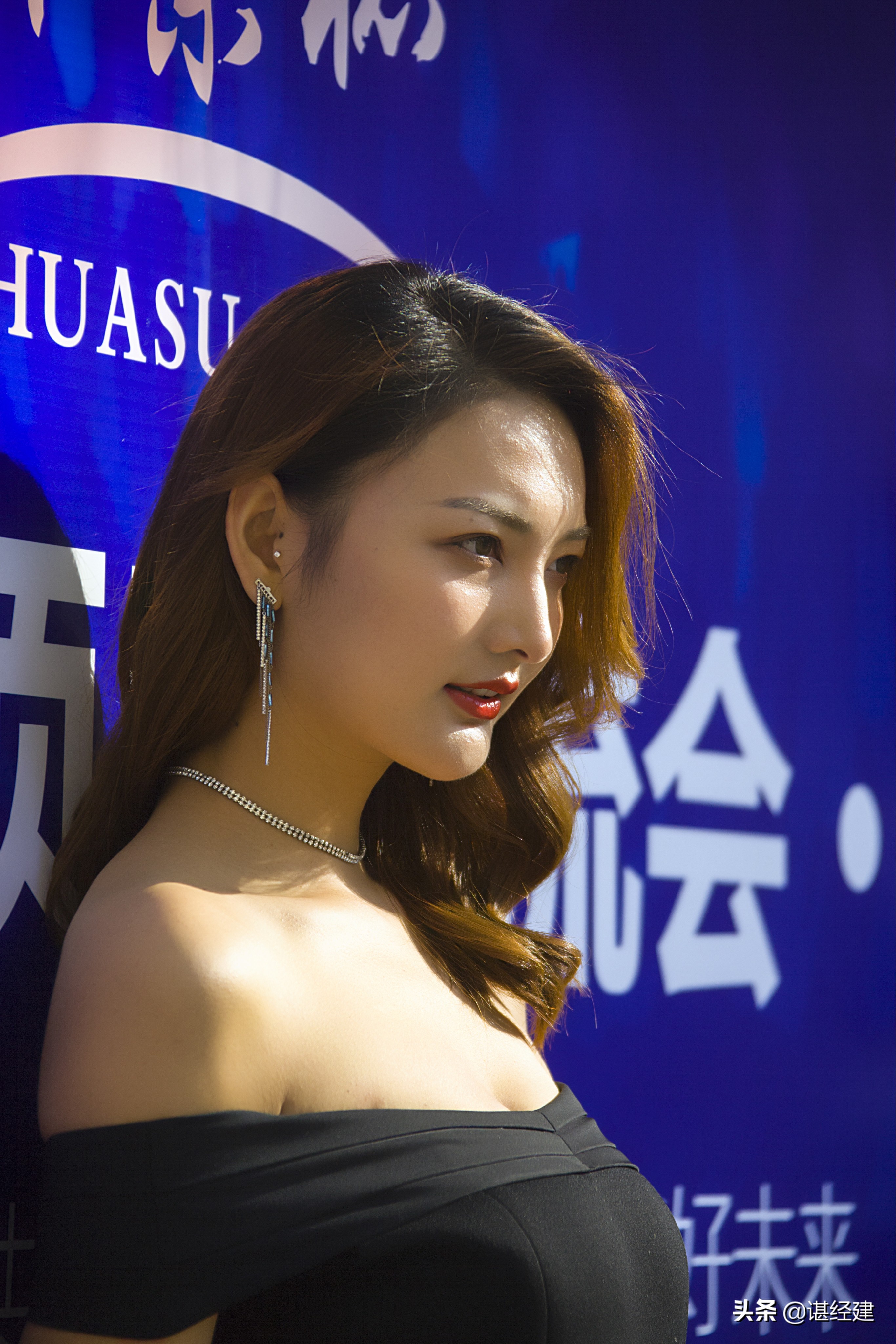 谌经建舞台纪实人物肖像摄影赏析,谌经建纪实人物肖像摄影