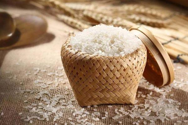 消灭米里的小黑虫最快的方法,米有虫怎么办还能吃吗