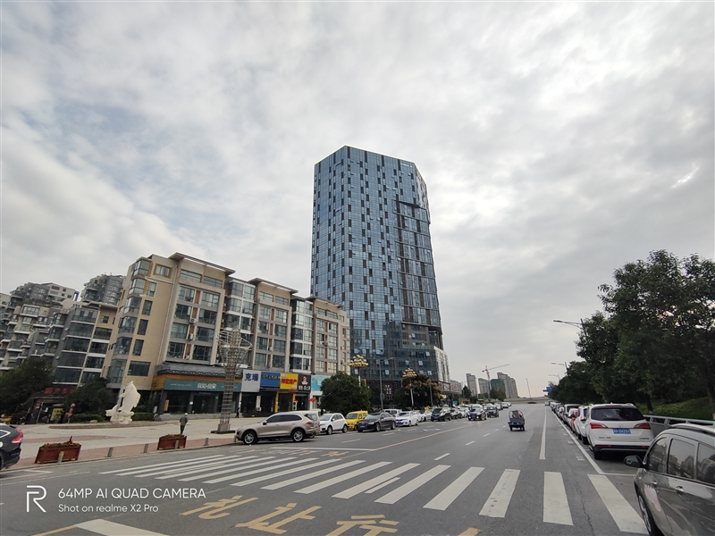 realmex290hz,realmex2与realmex2pro比较