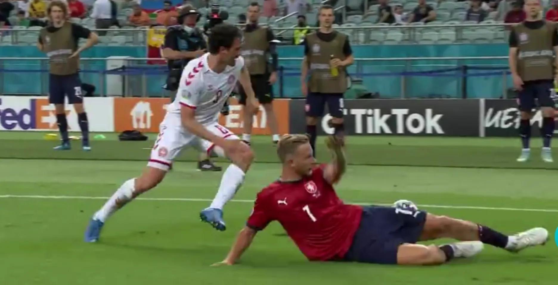 欧洲杯玄学定律,欧洲杯白色球衣晋级规则