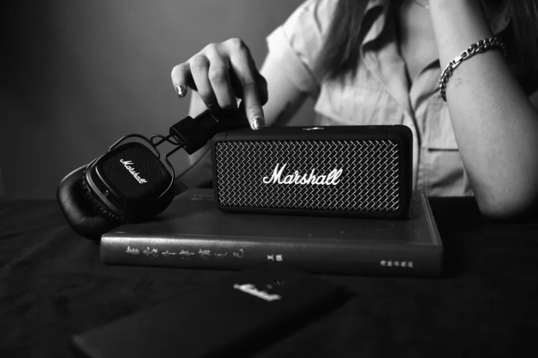 机械朋克风蓝牙音箱,顶级摇滚蓝牙音箱