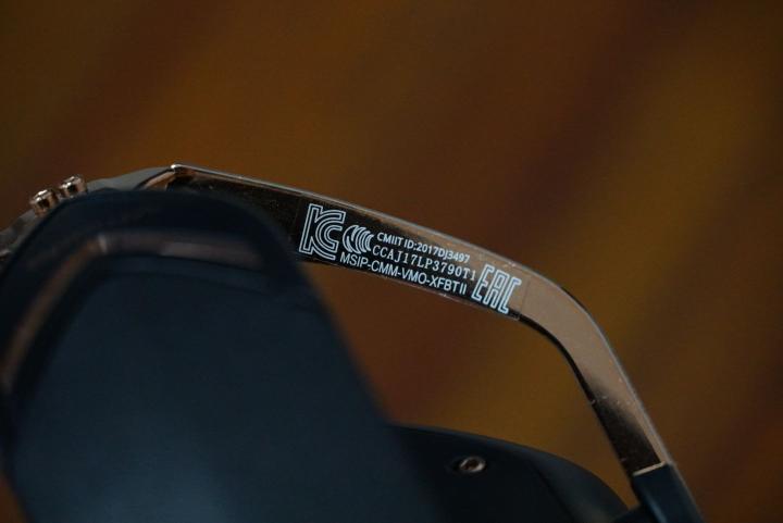 美国头戴式蓝牙耳机,可戴头盔的头戴式蓝牙耳机