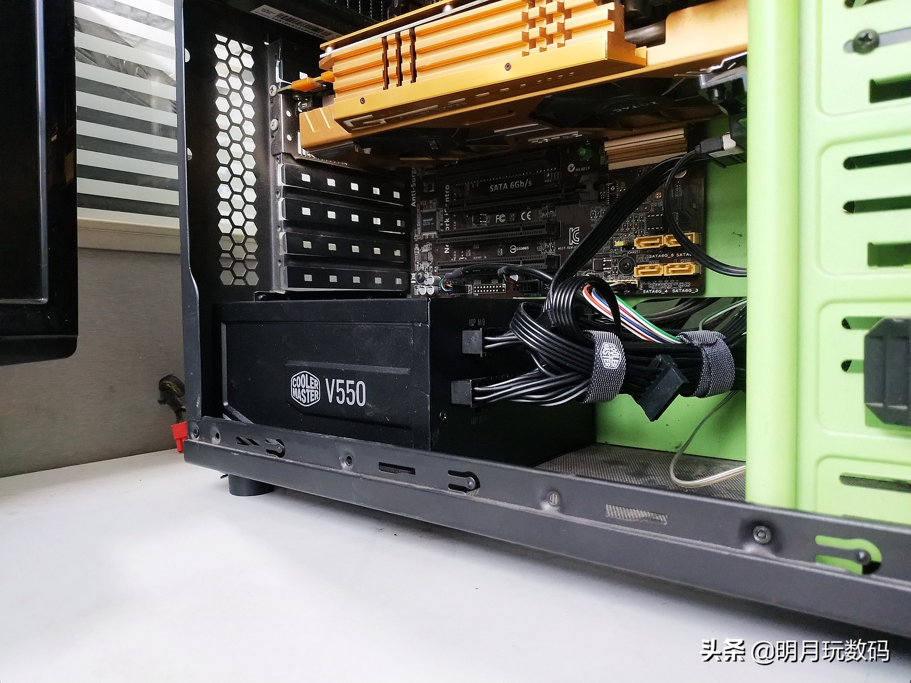 酷冷至尊v650电源,酷冷至尊mwe550v2电源怎么样