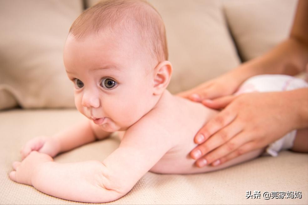 如何辨别宝宝攒肚和便秘,宝宝攒肚与便秘的区别