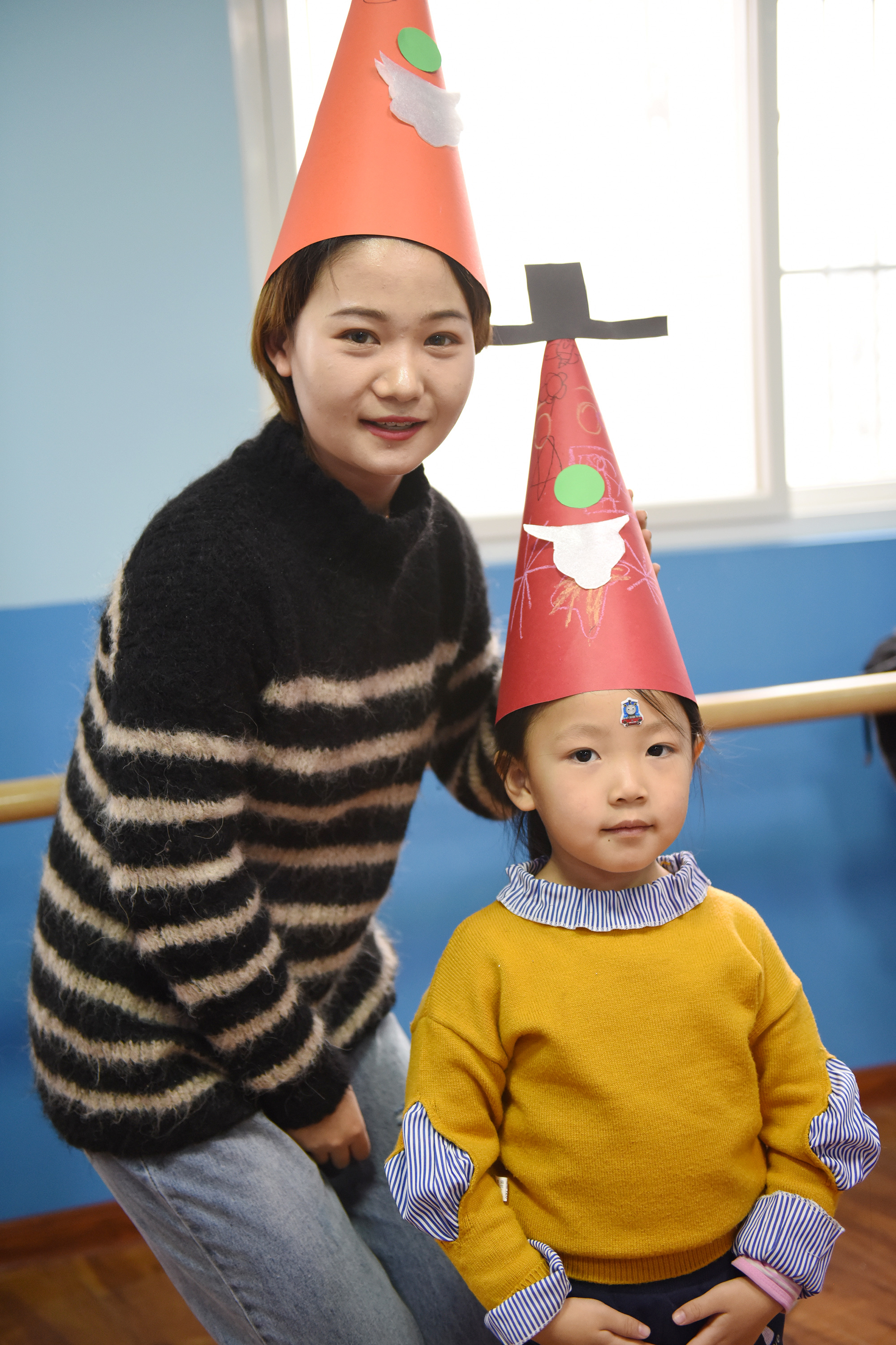 丰富多彩别开生面喜迎圣诞——贝贝亲子四周年粉丝节庆典活动记