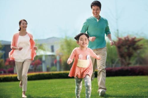 宝宝睡觉摸耳朵，摸被角，千万不要强制戒除，竟然是这样的原因