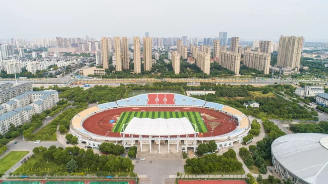 江南大学运动会开幕式走秀,江南大学22届运动会开幕式