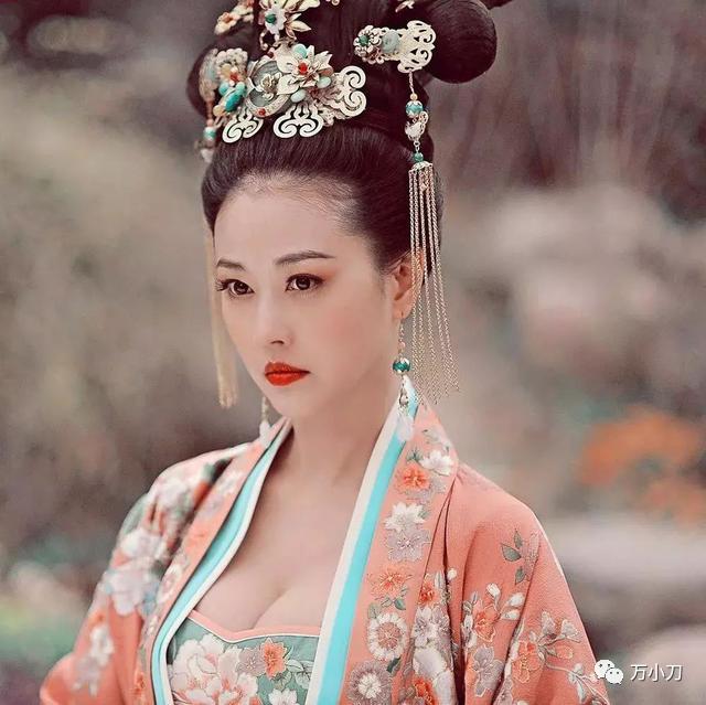 盘点所有的黑帮大嫂,黑帮大嫂发迹史