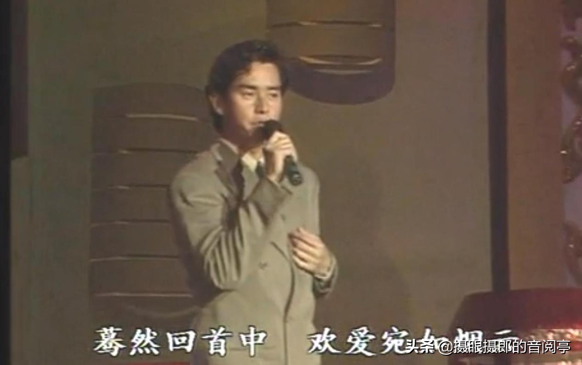 谭咏麟1994纯金曲演唱会曲目,谭咏麟拥抱是哪张专辑