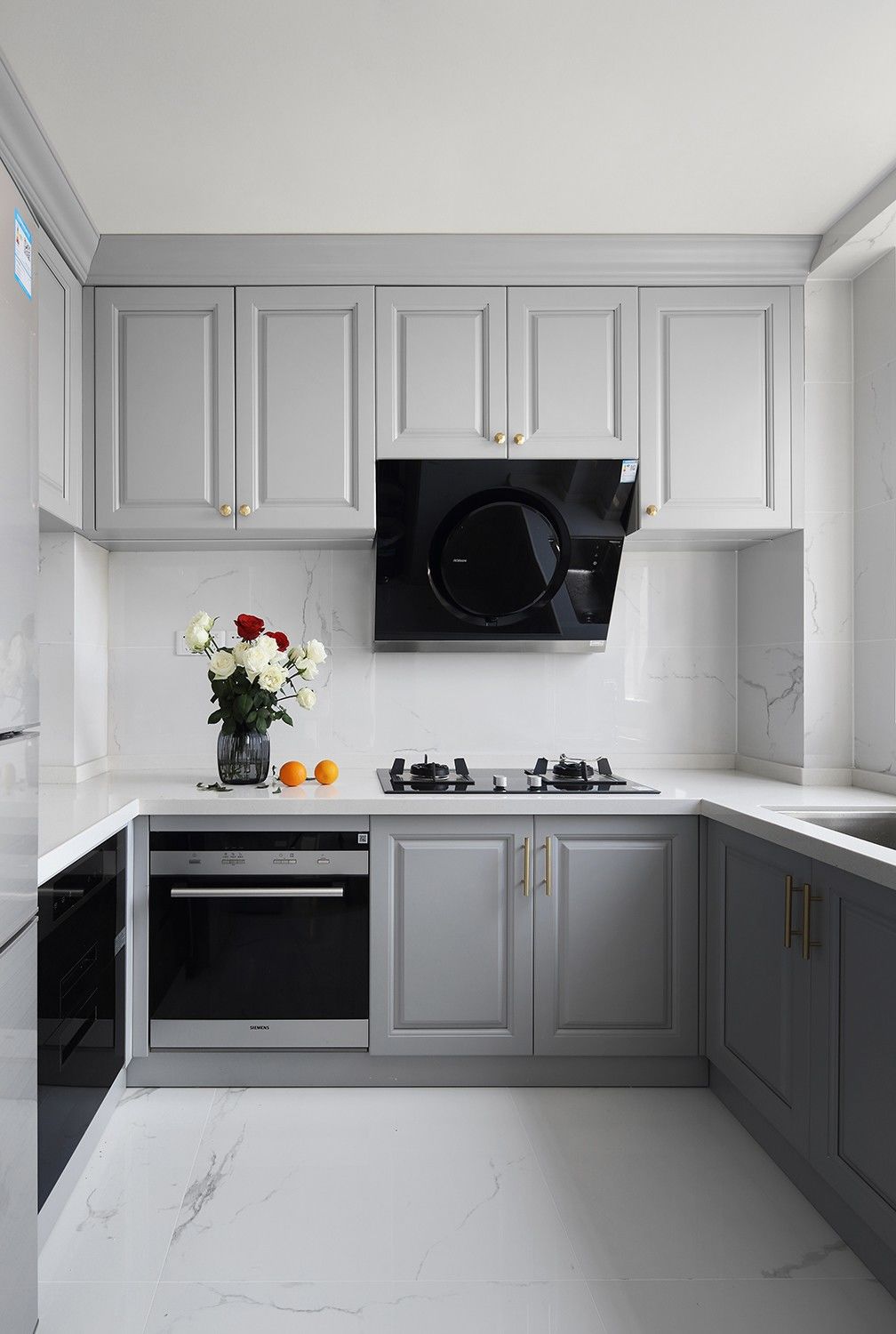 客厅沙发后面开窗户怎么装修好看,沙发后面有窗装修效果图