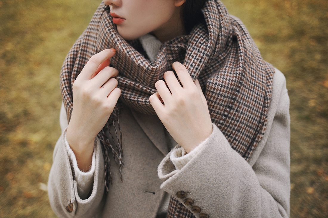 淑女风羊毛大衣,宽松慵懒羊绒毛衣女款配大衣