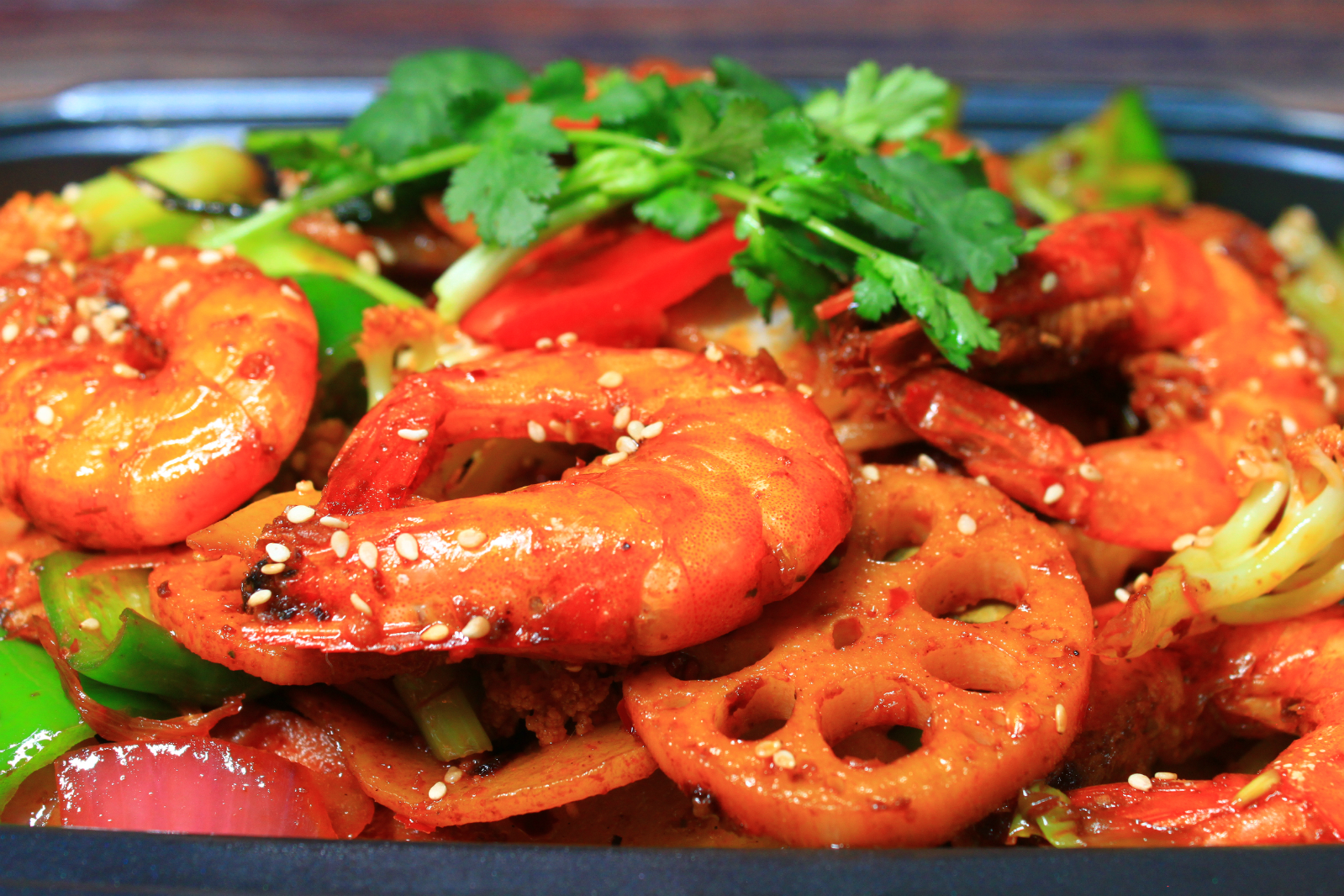 买大虾怎么挑选新鲜的,过年买虾啥时候买合适