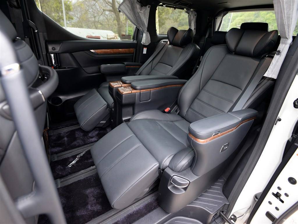 汽车真皮座椅保养,我行养车