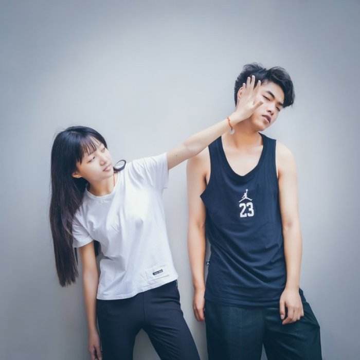 怎么判断一个男孩子真的喜欢你,如何知道男孩子是否真心喜欢你