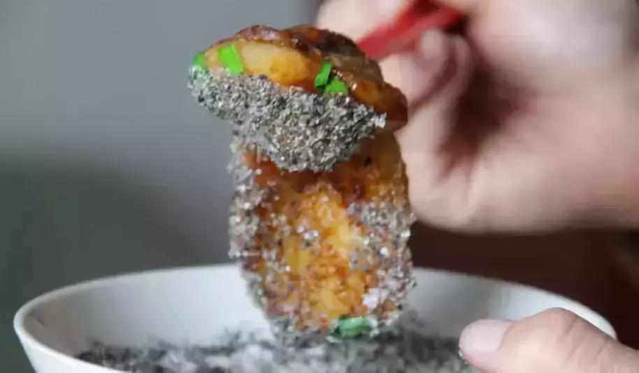 我叫湖口，这是我最新的简历