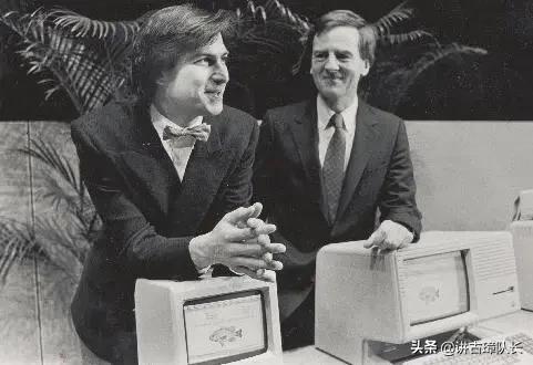 苹果创始人乔布斯简介,苹果创始人乔布斯身价多少