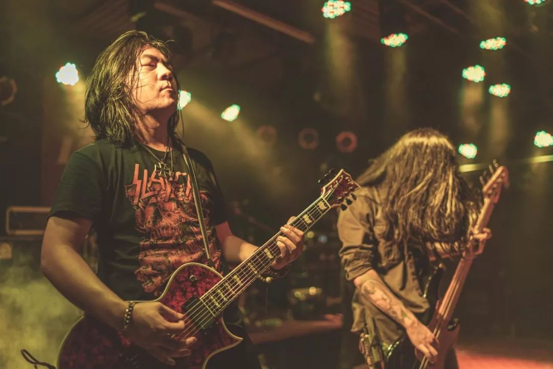 重金属摇滚死亡乐队,死亡摇滚重金属乐队