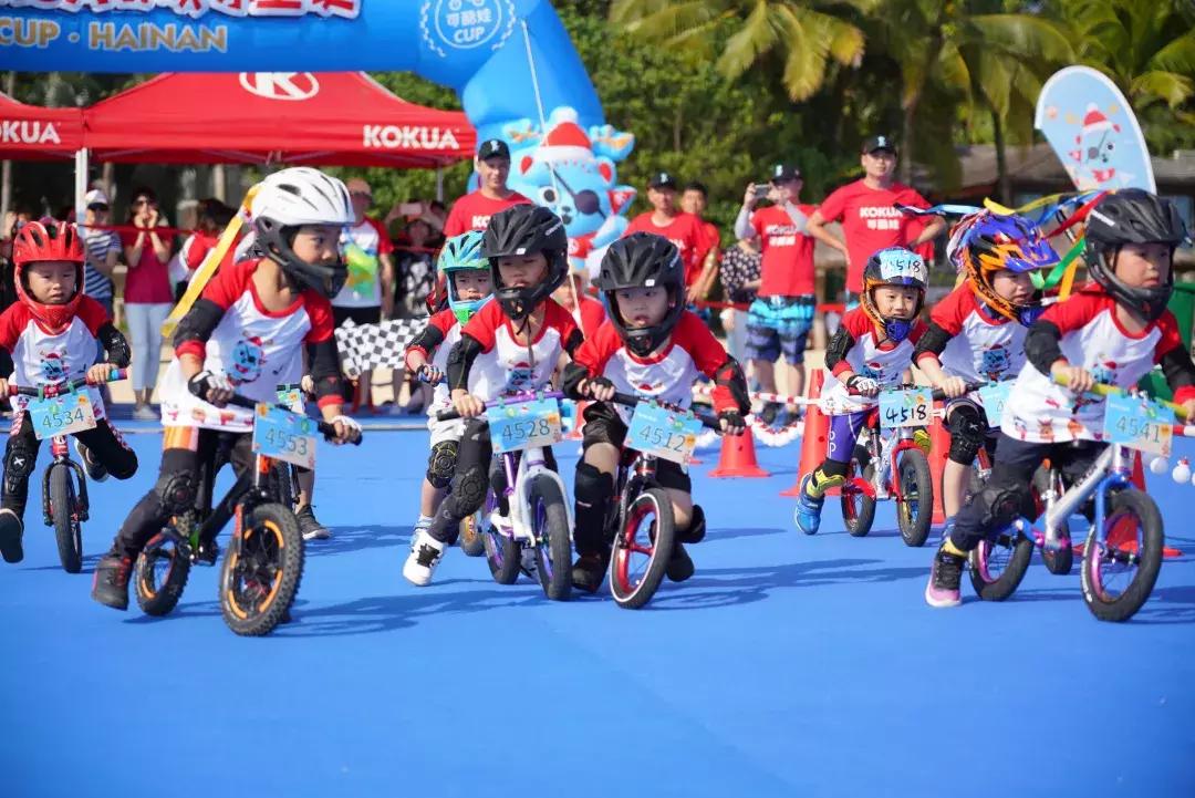 萌趣|来自全国650个萌娃在石梅湾艾美上演沙滩平衡车狂欢