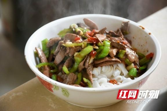 益阳特别辣的特色菜,益阳好吃辣的东西