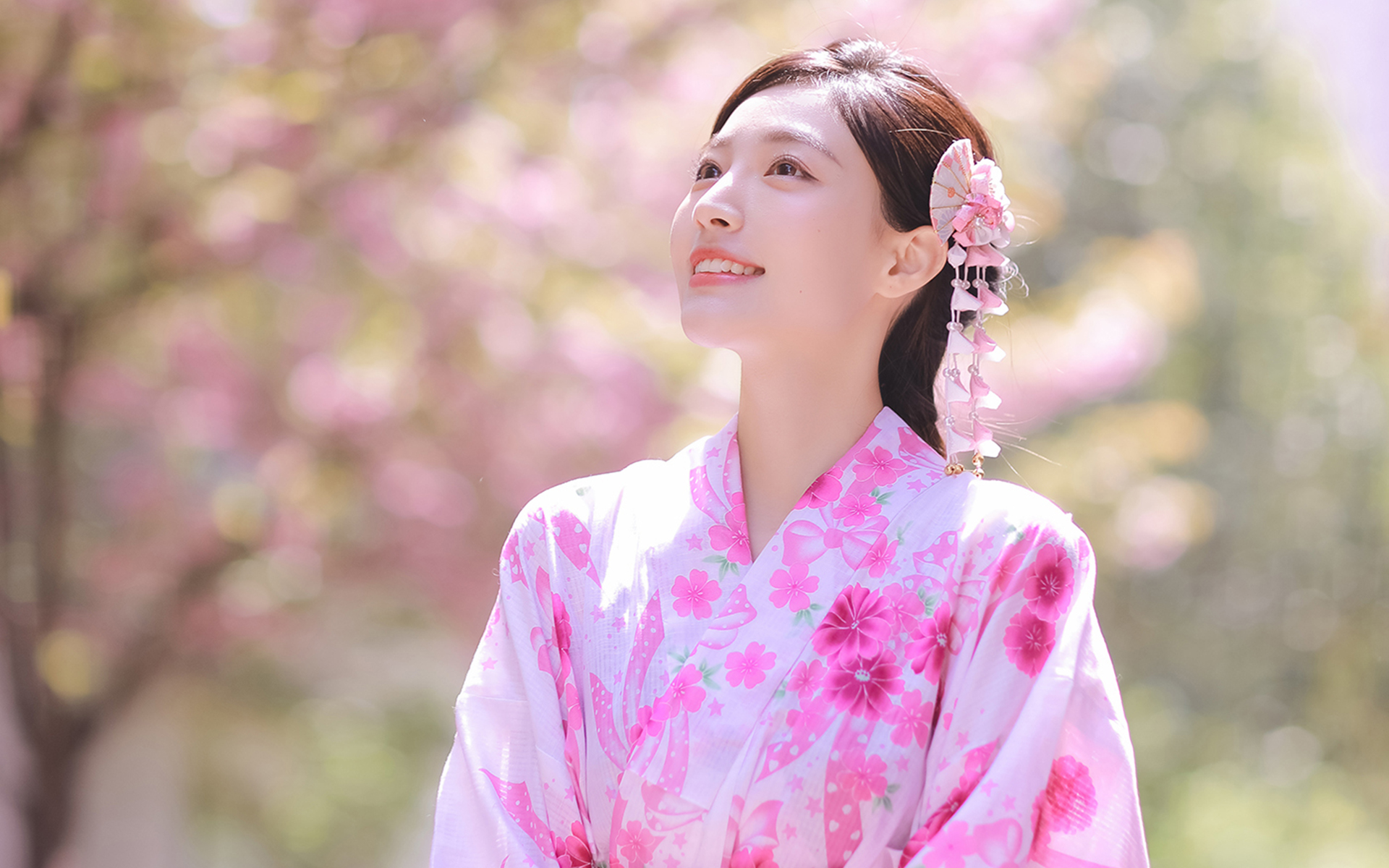 鐩镐翰瀵规柟鑳藉姏寰堝樊浣嗘槸瀹跺涓嶉敊,鐩镐翰涓汉鑳藉姏鍜屽澧冨摢涓洿閲嶈