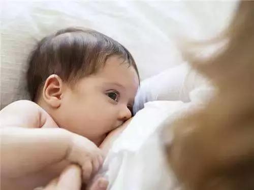 章子怡陈意涵哺乳崩溃，母乳喂养中的“坑娘”误区