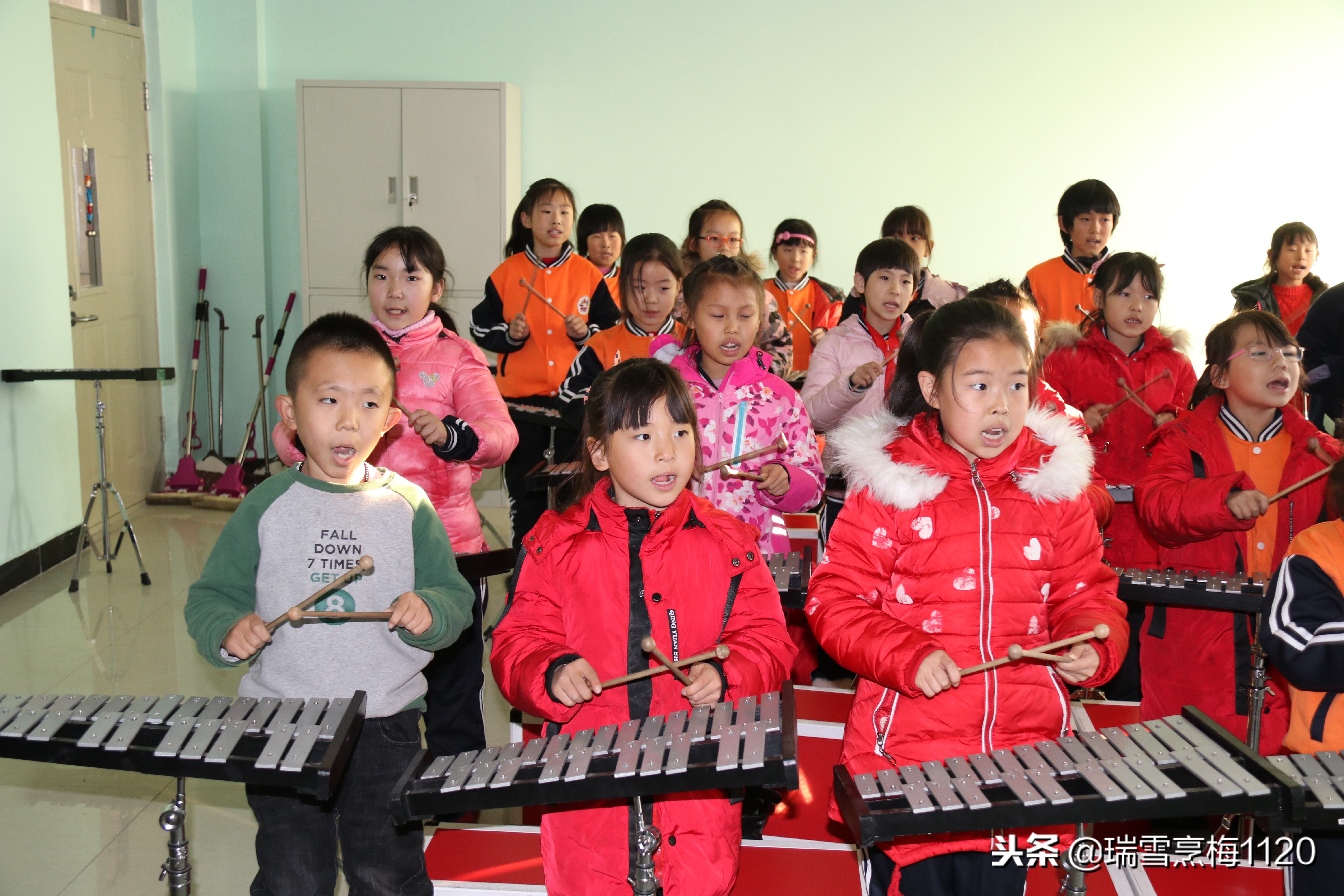 鏂板煄瀛愪竴灏忓崡鏍″尯,鍗楅棬灏忓绀惧洟娲诲姩