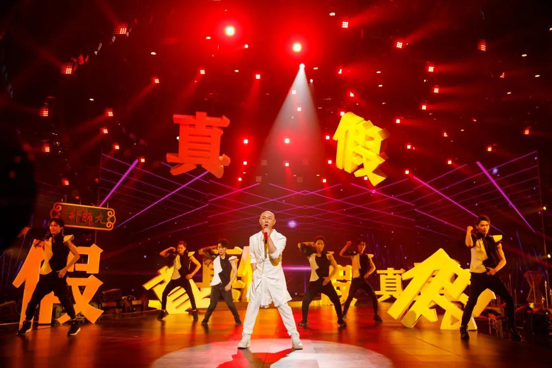 凉风有信秋月无边！看过他演孙悟空的都快三胎了无人知他竟是唱歌出道