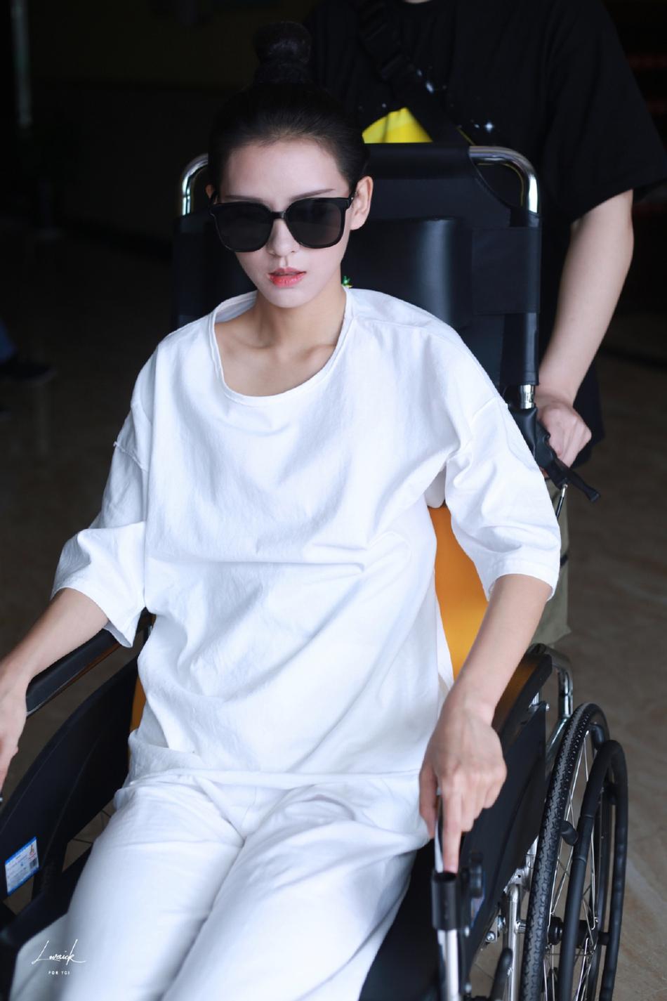 张予曦完全遗传了妈妈所有优点,张予曦妈妈舞蹈视频