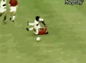 克鲁伊夫和马拉多纳哪个厉害,克鲁伊夫对马拉多纳评价