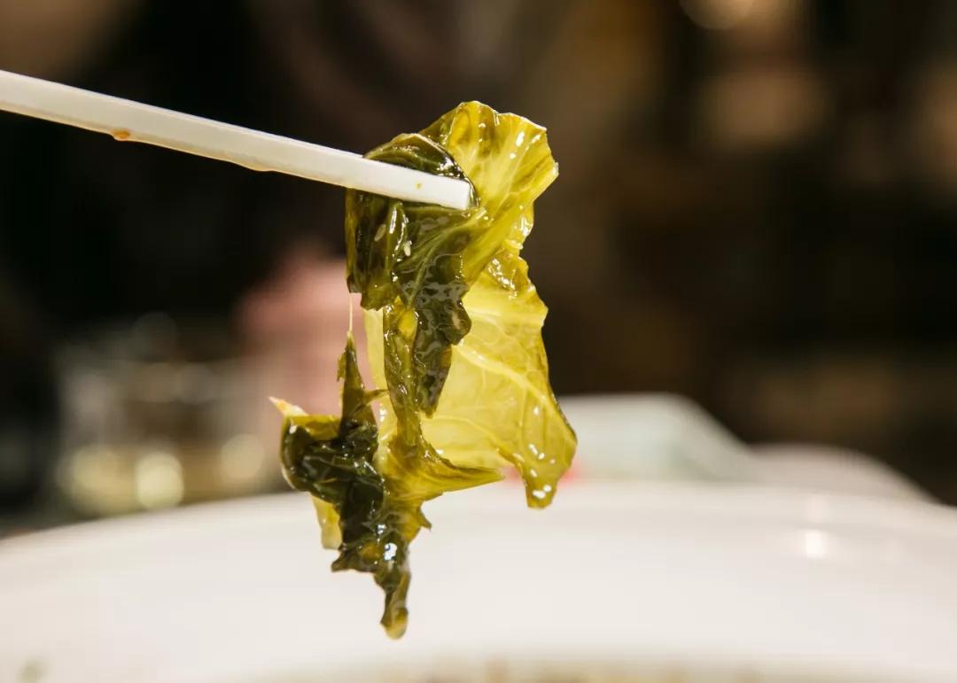 在“卡通乐园”吃“瘦瘦鱼”，一份大过脸盆，居然不到50元