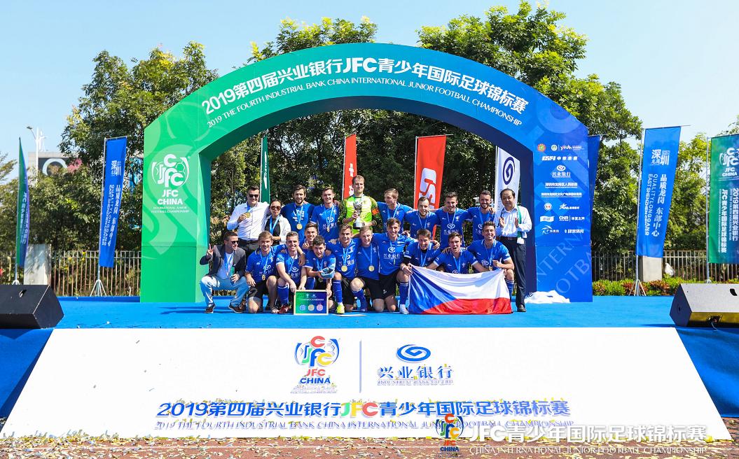 拜仁巴西神锋埃尔伯0度破门,拜仁慕尼黑足球俱乐部埃尔伯