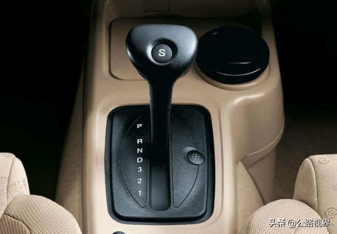 二手车旅行车哪款最值得购买,几千块的二手车可玩性高的旅行车