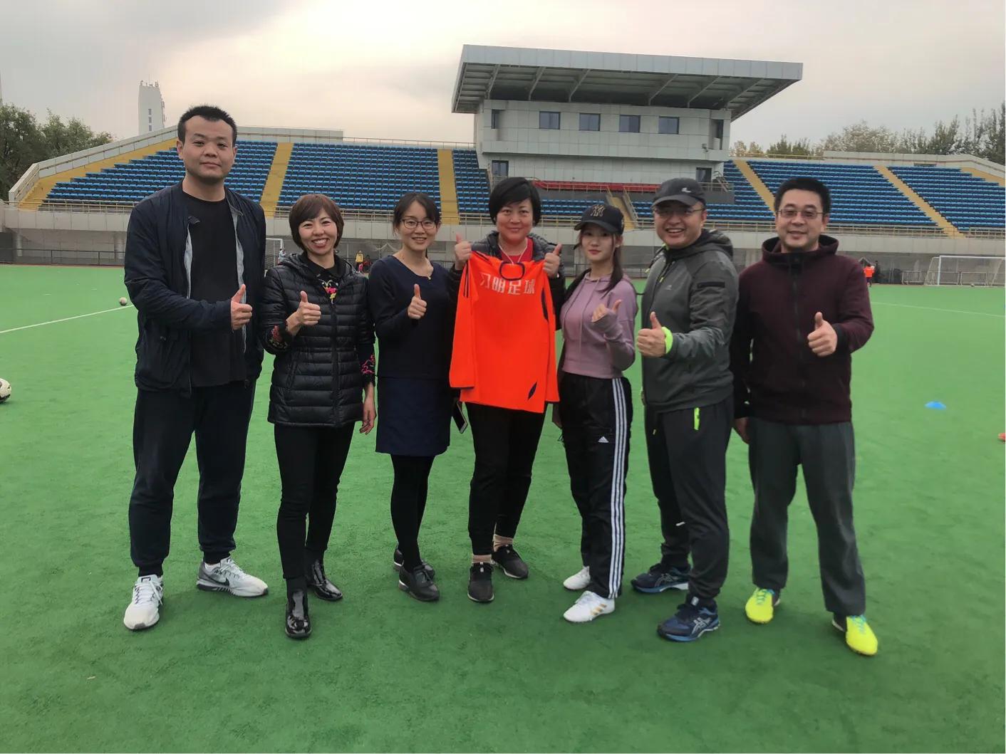 你为什么踢足球,有些孩子为什么喜欢踢足球