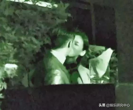 爆女艺人口臭、劈腿、大尺度照，人品不行真的是硬伤？