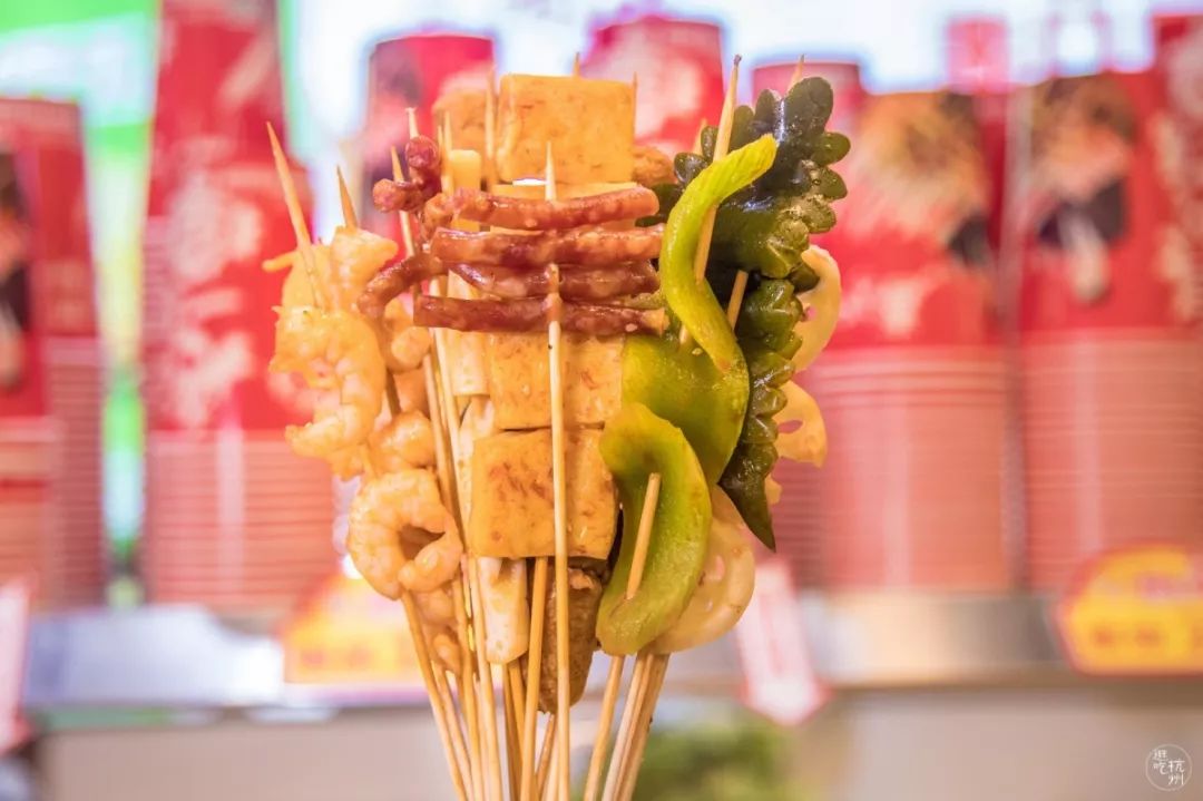 日销5万的串串店,日营业额1000的串串店