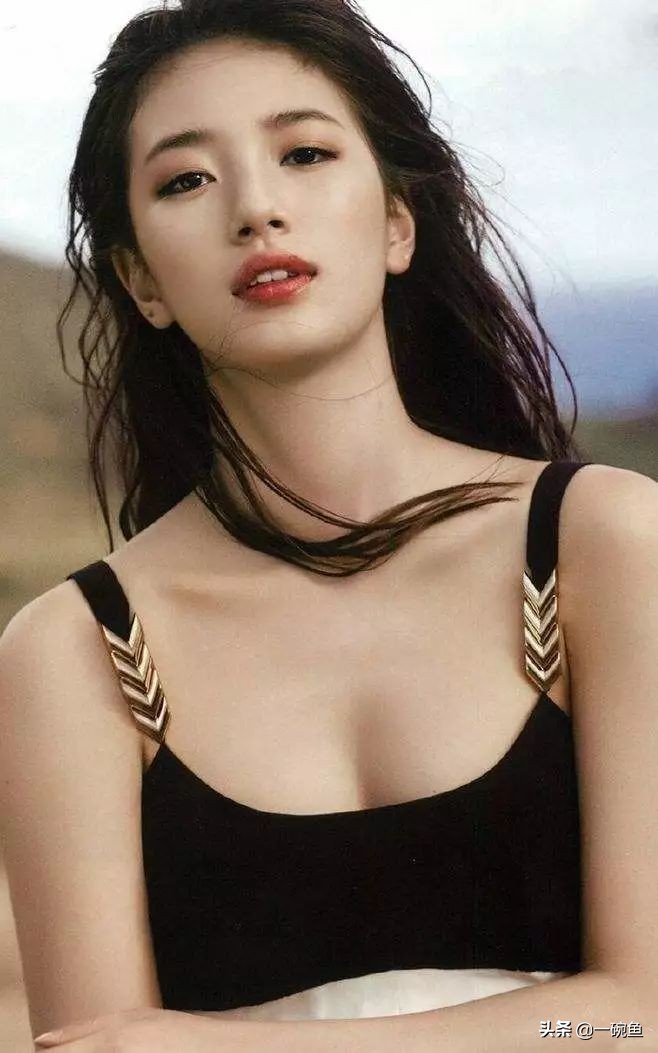 黄皮染什么发色显白,烫发显白发色2020流行色黑黄皮