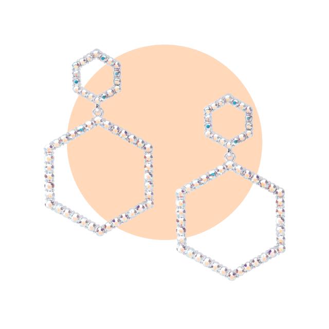 推荐7款秋季必备耳饰好看又百搭,耳饰既不夸张又有气质仙女必备