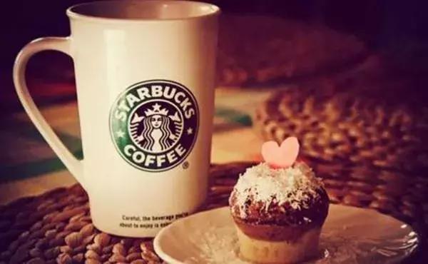 匡威帆布鞋会掉色吗,匡威帆布鞋变色