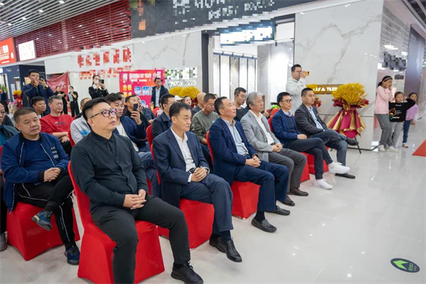 致国庆热烈绽放的礼花——华岩品致天津专卖店开业回顾