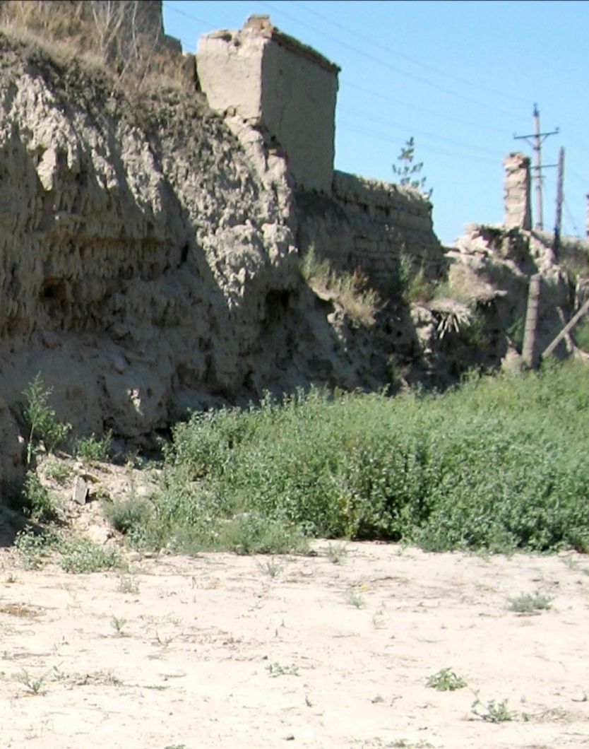 【跋涉边境亲吻祖国】58、奇台:红花似火的边境县…