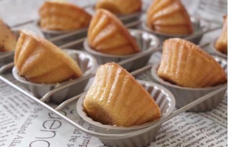 鸡蛋糕老式做法没有烤箱,好吃的鸡蛋糕又简单又容易做