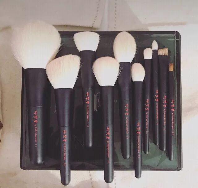 好物推荐化妆刷视频,实用化妆刷收纳推荐