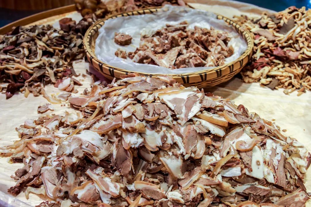 杨记土火锅探店,杨记土火锅优惠套餐