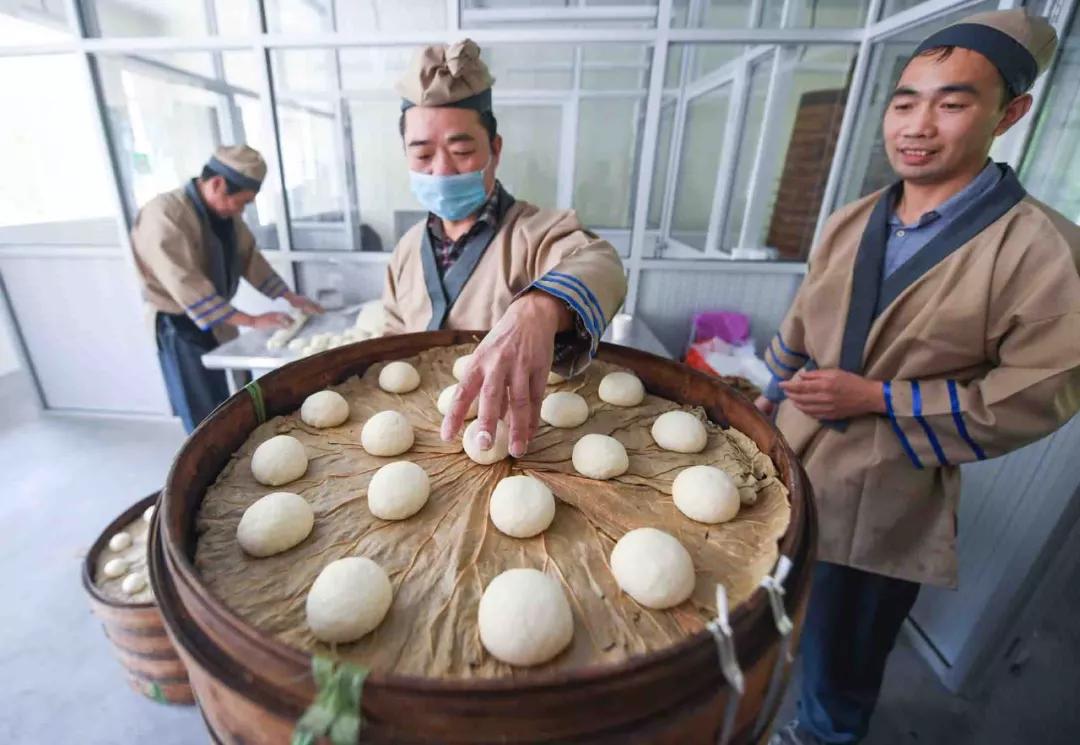 今天起，请叫它＂状元馒头＂！一台山乡大戏为它正名！