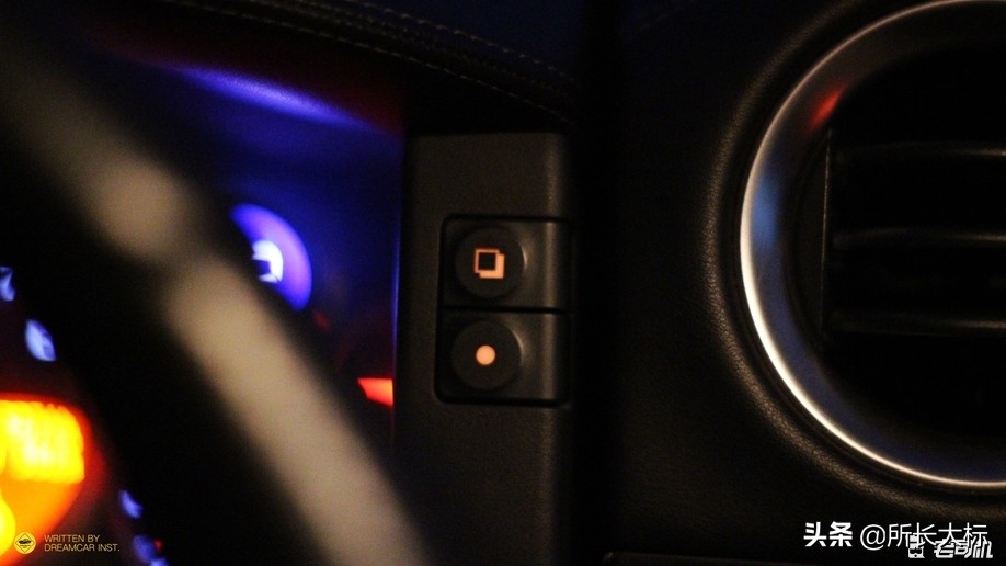 唯快是图，无数男孩梦想中的“战神”GTR轻体验