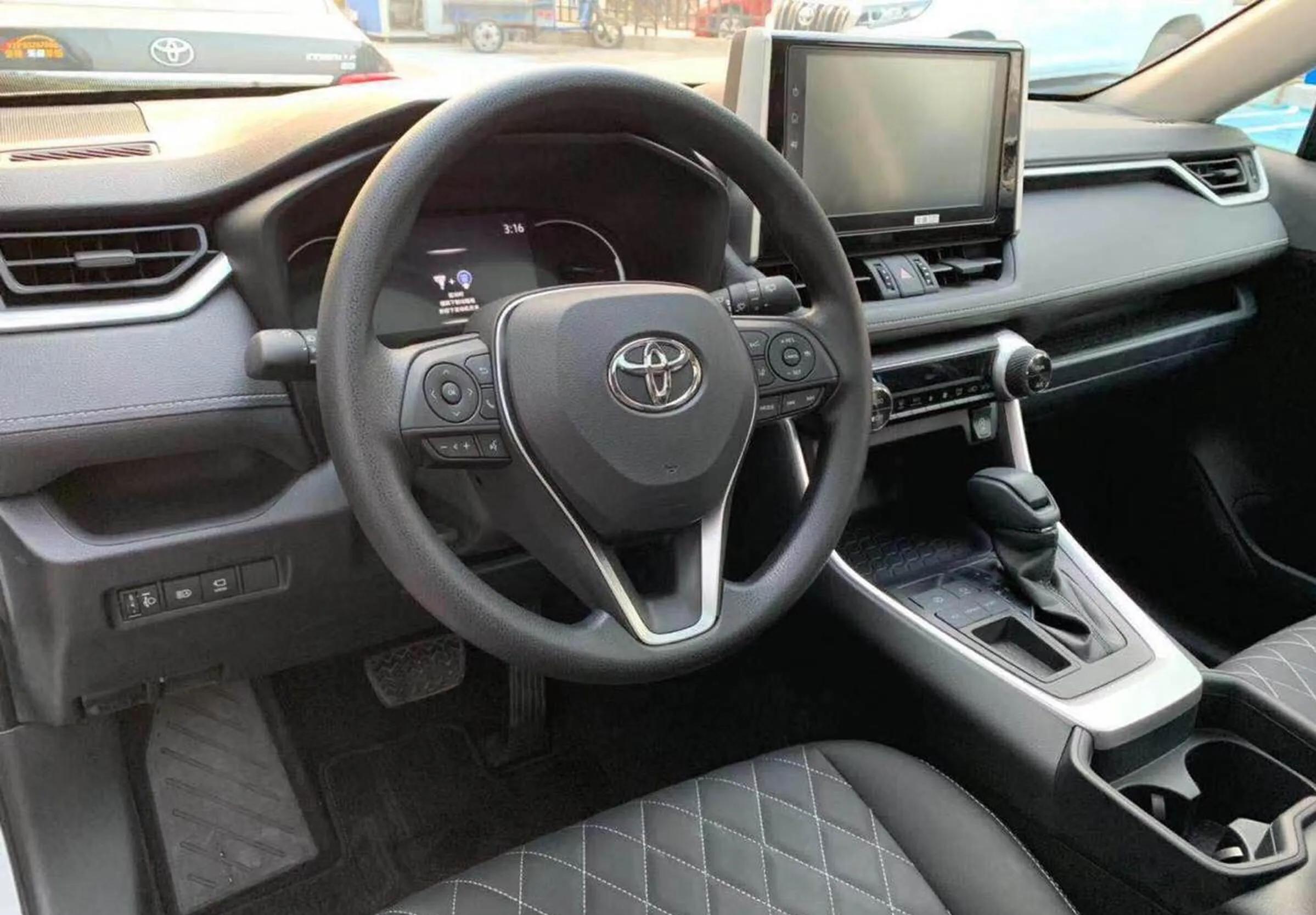 今天愚人节，我交荣放作业